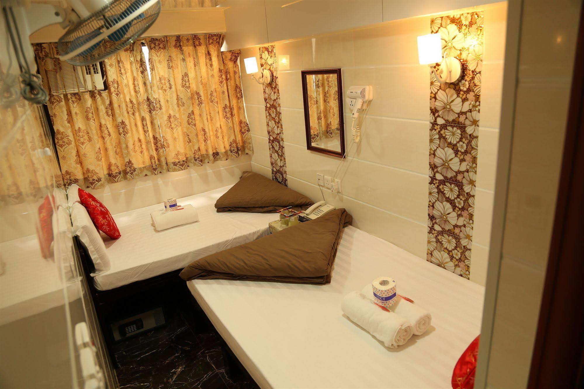 Everest Inn Guest House ฮ่องกง ภายนอก รูปภาพ
