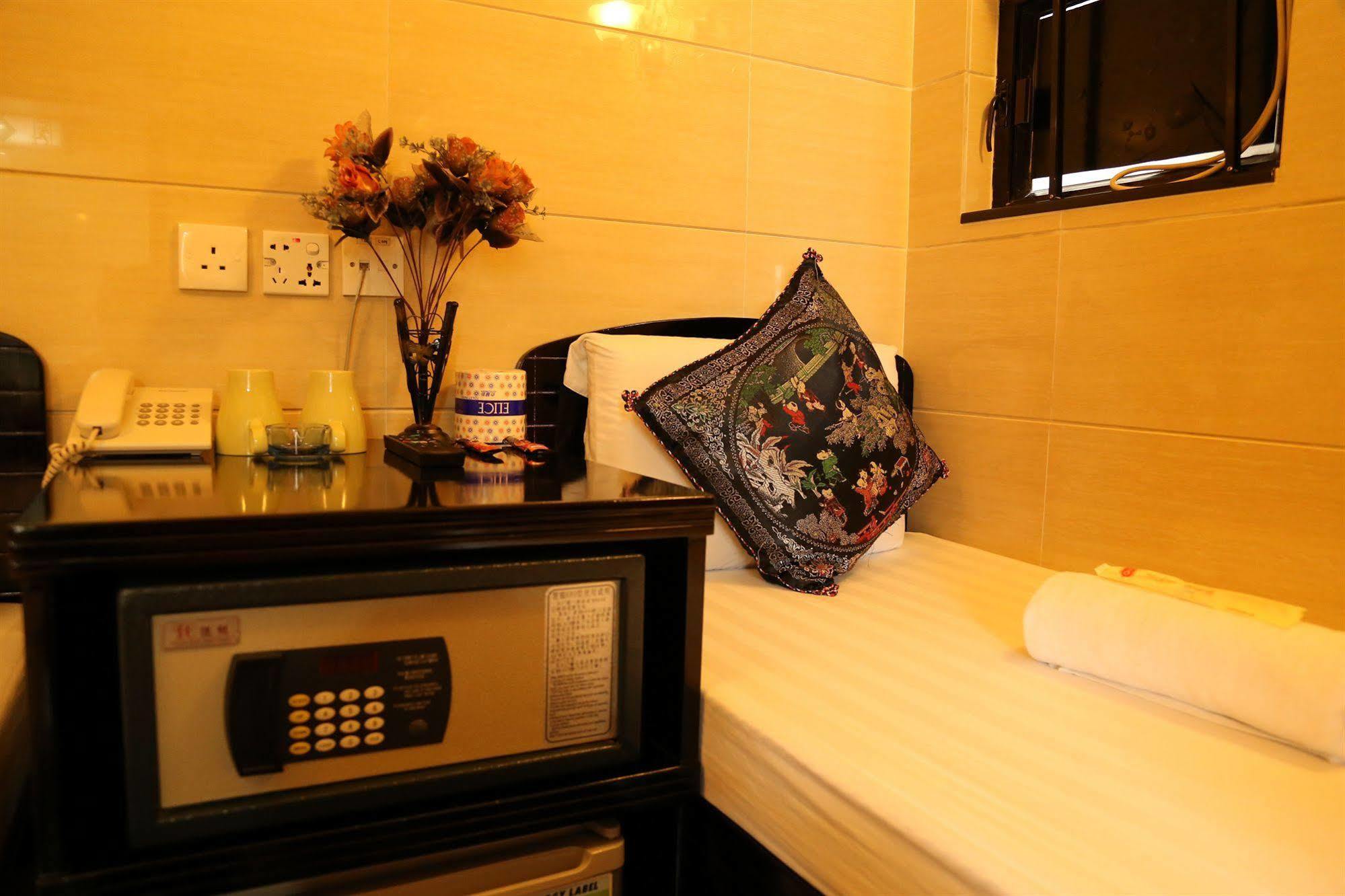 Everest Inn Guest House ฮ่องกง ภายนอก รูปภาพ